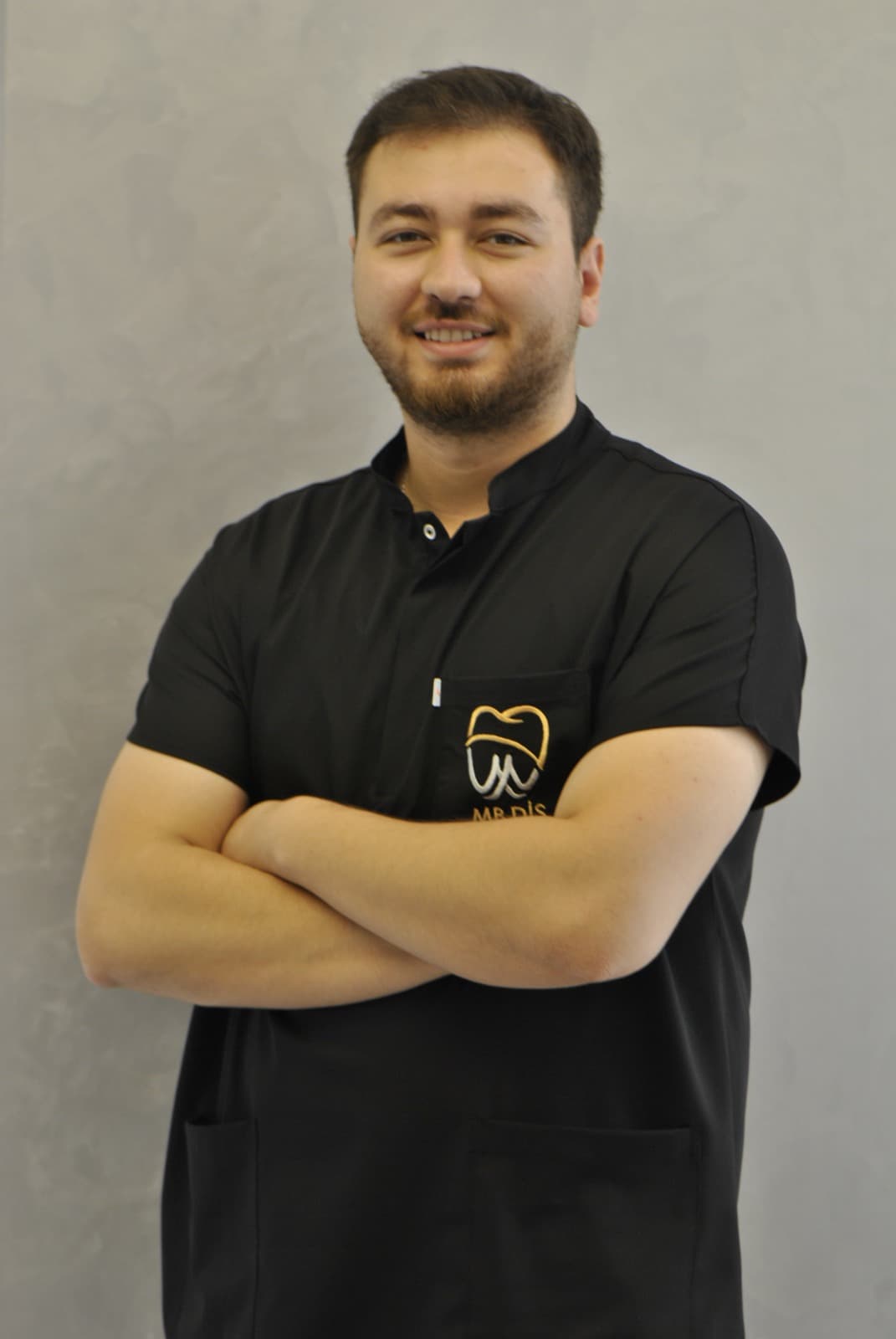 Dt. Mustafa Gürler, Diş Hekimi — MB Diş Kliniği